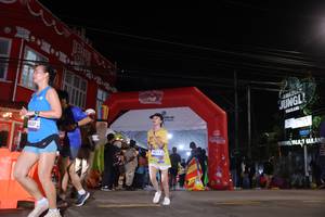 BIB: 4537, 3313
                            <button type="button" onclick="openModal(26265066)" class="btn btn-primary btn-sm float-right btn-popup" data-toggle="modal" data-target=".modal-high-quality">
                        <i class="fas fa-shopping-cart"></i> Add to Cart
                    </button>
                                            <button type="button" onclick="isThisMe(26265066, true)" class="btn btn-success btn-sm float-right btn-popup btn-isme hidden" data-toggle="tooltip" data-placement="bottom" title="นี่คือรูปของคุณใช่ไหม คลิกที่นี่เพื่อเอาเข้าอัลบั้ม">
                        <i class="fas fa-plus"></i> Add to album
                    </button>
                    <button type="button" onclick="isThisMe(26265066, false)" class="btn btn-warning btn-sm float-right btn-popup btn-isnotme hidden">
                        <i class="fas fa-ban"></i> Remove from album
                    </button>